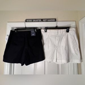 High rise pleated short NWT and NWOT